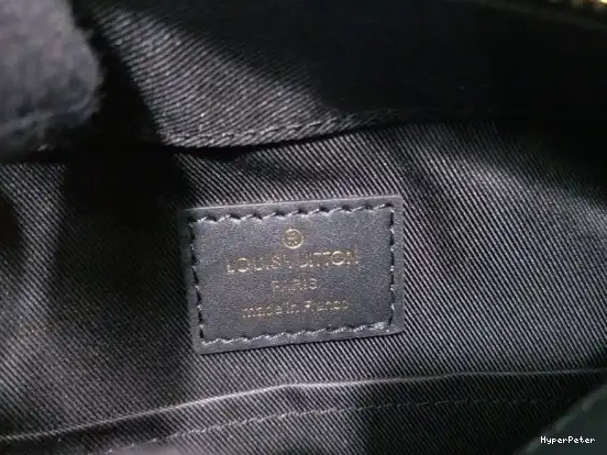 SAINTONGE LOUIS VUITTON 0612